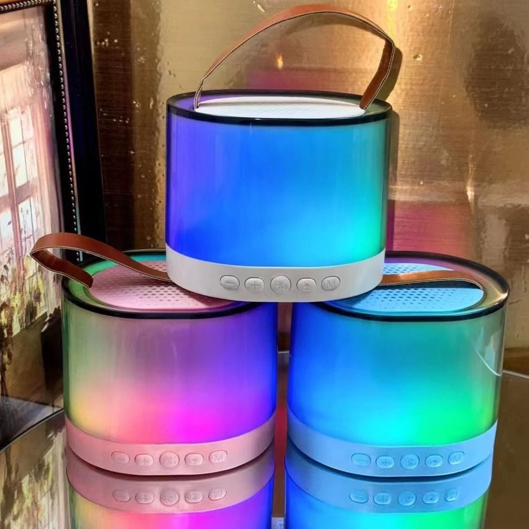 K52 Wireless Microphone Audio Integrated Microphone Karaoke Speaker